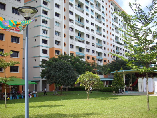 Toh Guan Road thumbnail photo
